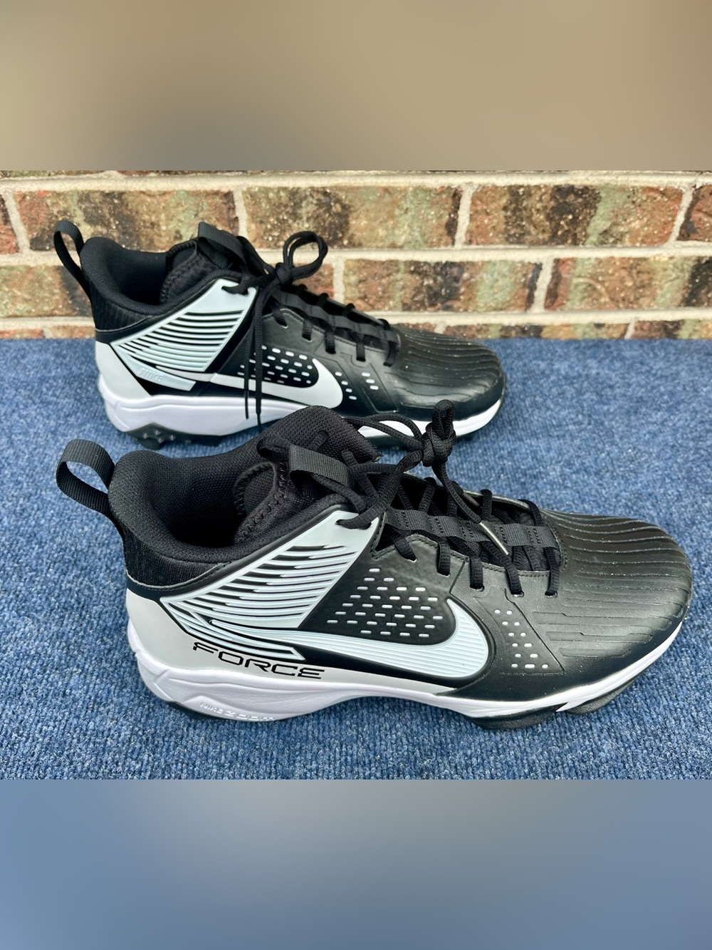 Nike Force Savage Pro 3 Shark Football Cleats Size 15 New w/o Box FJ8163-002